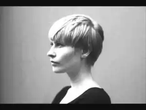 Jenny Hval - Portrait of the young girl as an artist